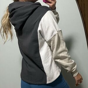 Abercrombie & Fitch Hoodie